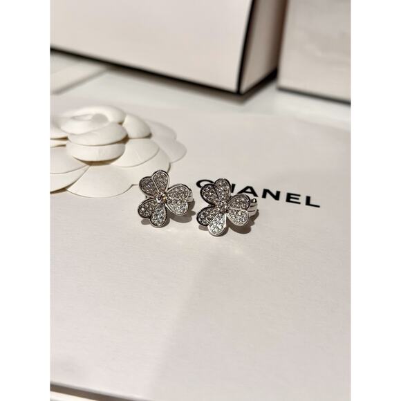 Frivole earrings large model in silver - Picture 1 of 6